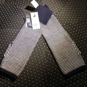 Crown & Ivy Arm Warmers and Fingerless Gloves